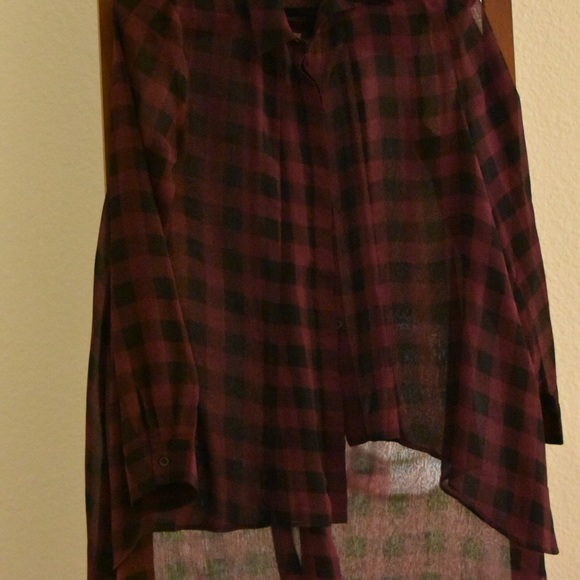 High low blouse - Picture 3 of 3